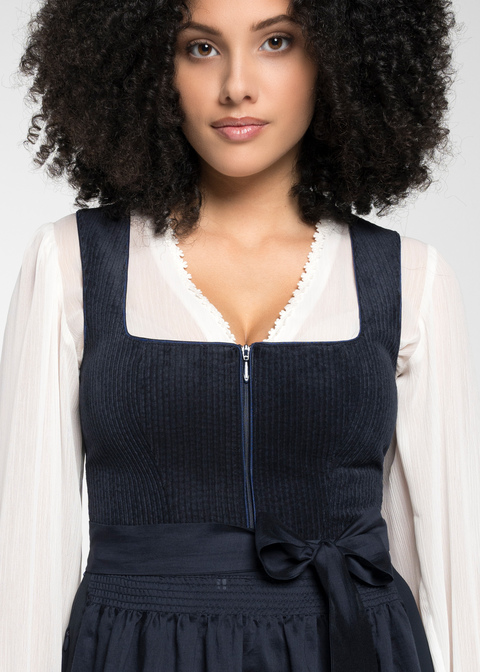 Dasing-Dirndl mittel