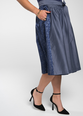 Frieda-Dirndl Vendewaa